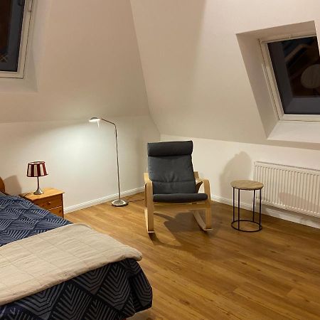 Krimhof Apartment Maasbull Екстериор снимка