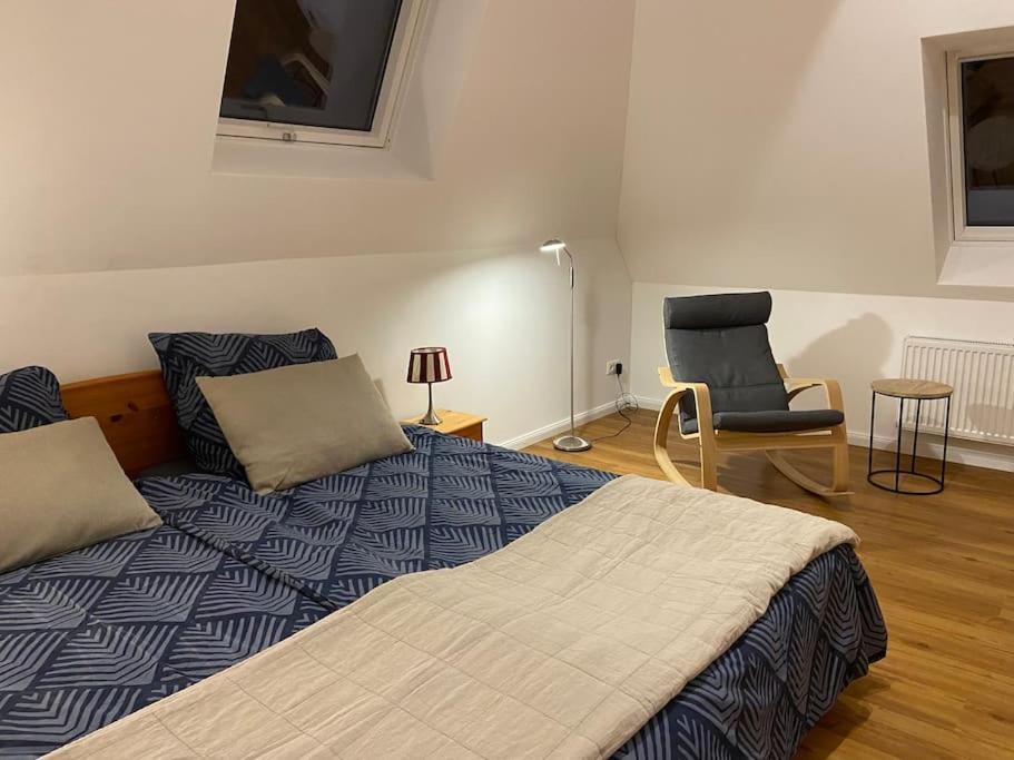 Krimhof Apartment Maasbull Екстериор снимка